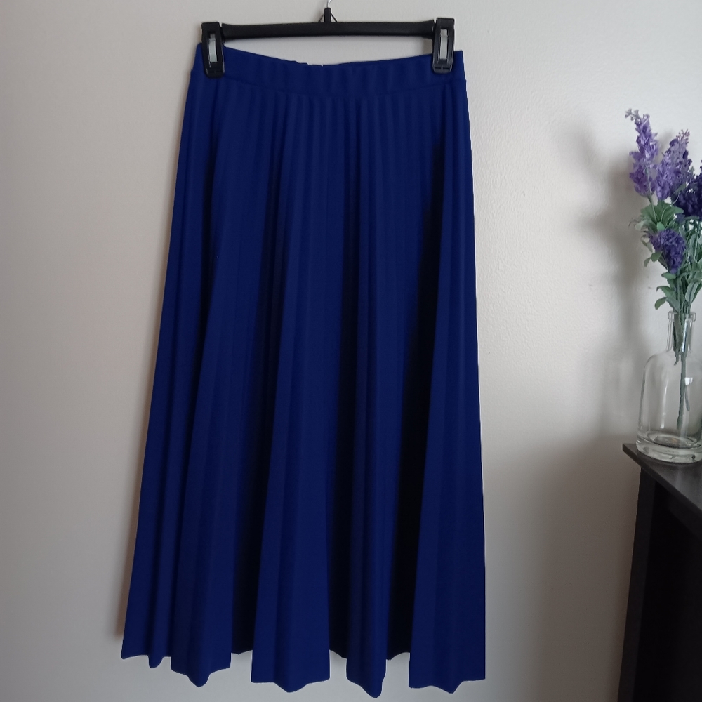 Pleated Midi Skirt in Cobalt from Ashely Blue